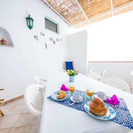 Casa Miky بيت للعطل